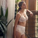 Soutien-gorge floral avec renfort latéral Caroline pearl