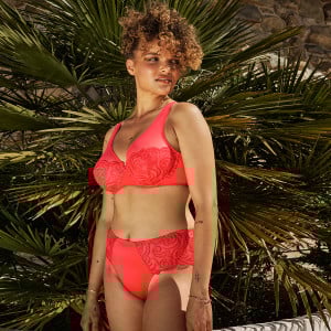 Soutien-gorge emboîtant avec renforts latéraux Tribal Hibiscus consumer